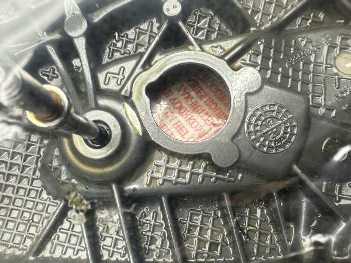 TAPA DE CULATA IZQ BMW R1250GS