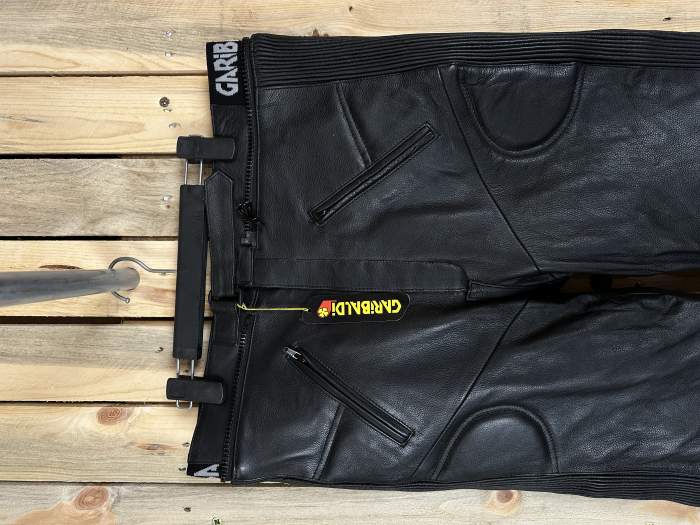 PANTALON T-XL DE CUERO PARA MOTO GARIBALDI