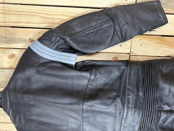 MONO T-M 2 PIEZAS GARIBALDI NEGRO