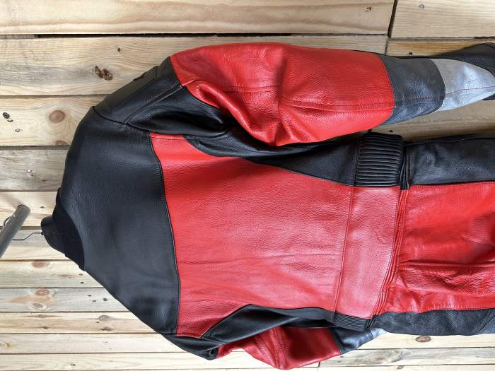 MONO T-S 2 PIEZAS COMPETICION GARIBALDI ROJO 1