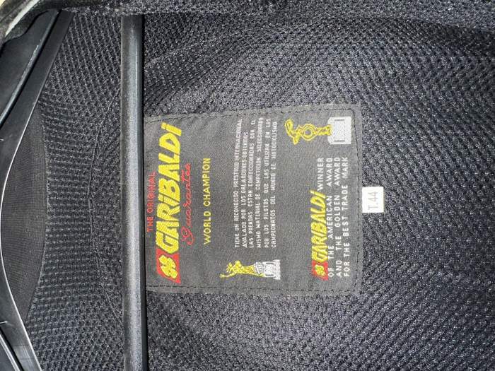 MONO T-S 2 PIEZAS COMPETICION GARIBALDI ROJO 1