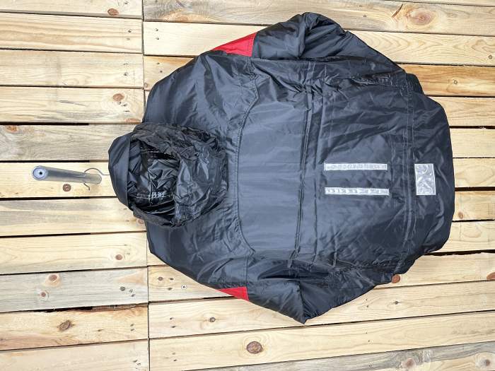 CHAQUETA T-M IMPERMEABLE TERMICO ROJO