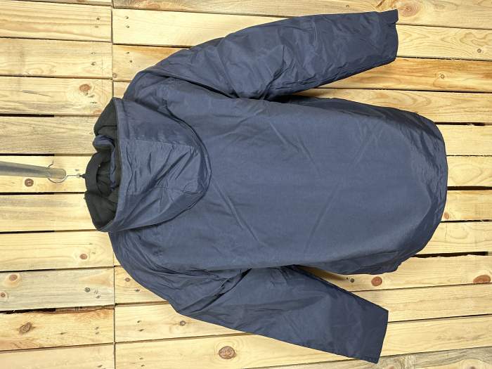 CHAQUETA T-M IMPERMEABLE VENTO AZUL 50
