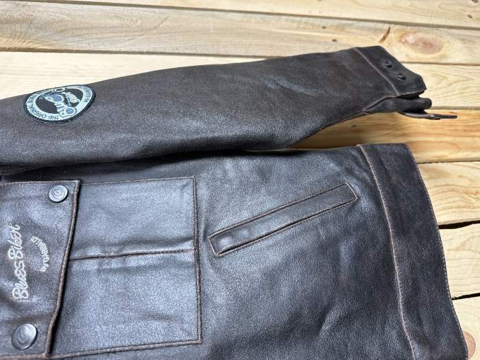 CHAQUETA T-S DE CUERO GASTADO GARIBALDI 2