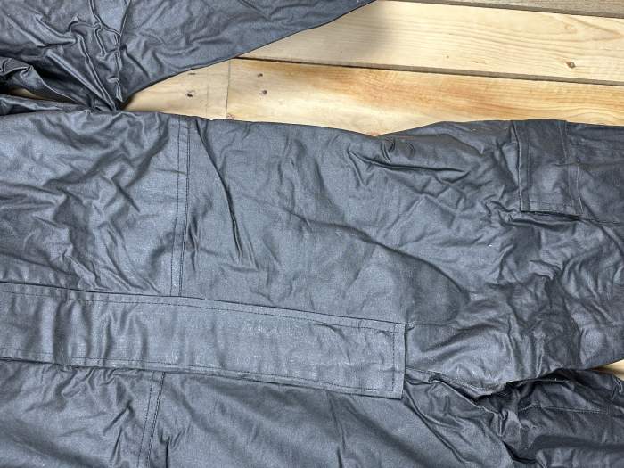 MONO T-S ENGRASADO KIWI TERMICO NEGRO