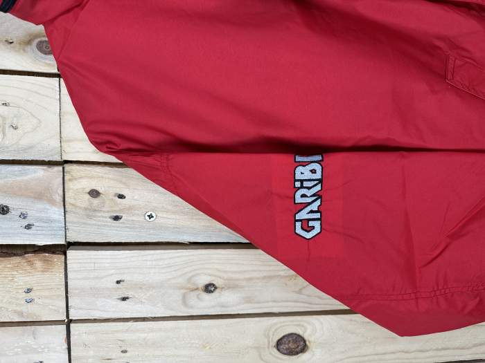 CHAQUETA T-M CHUBASQUERO GARIBALDI ROJO