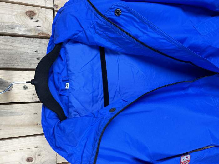 CHAQUETA T-M CHUBASQUERO GARIBALDI AZUL 1