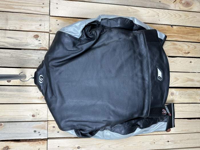 CHAQUETA T-S DE MOTO GARIBALDI O1E NEGRA
