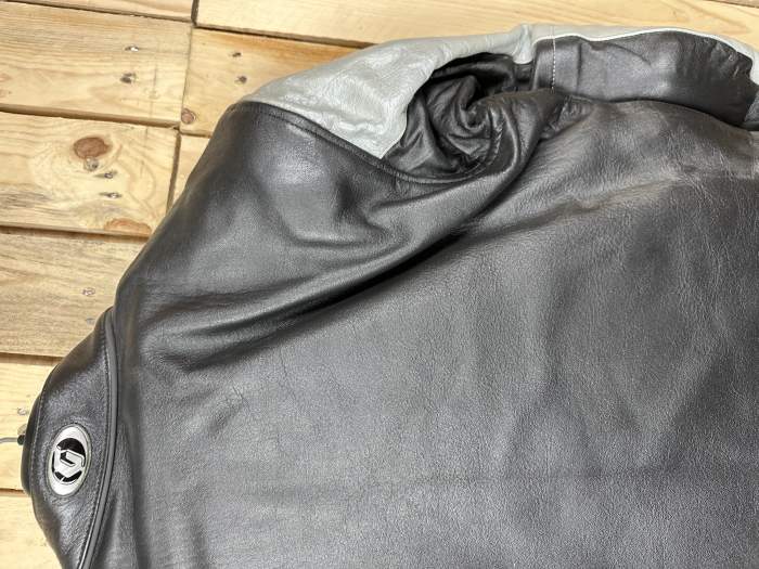 CHAQUETA T-S DE MOTO GARIBALDI O1E NEGRA