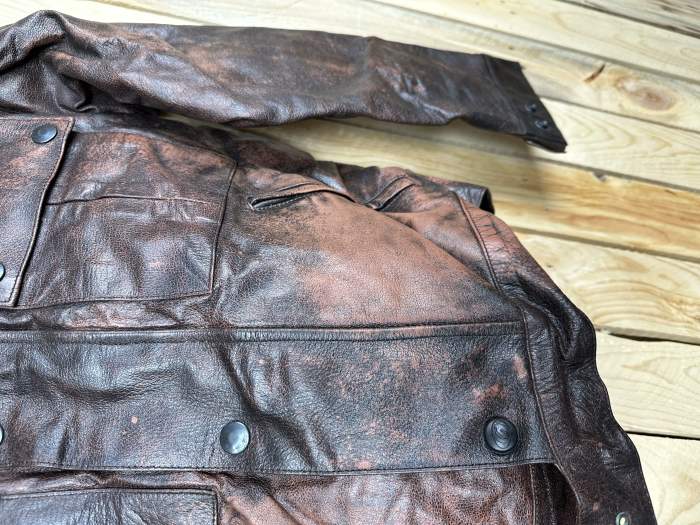 CHAQUETA T-S DE CUERO GASTADO GARIBALDI 3