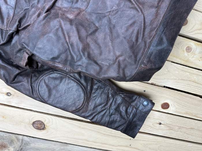 CHAQUETA T-S DE CUERO GASTADO GARIBALDI 3