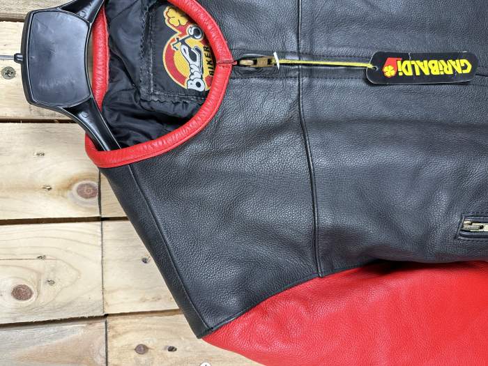 CHAQUETA T-S DE MOTO GARIBALDI NEGRO 3