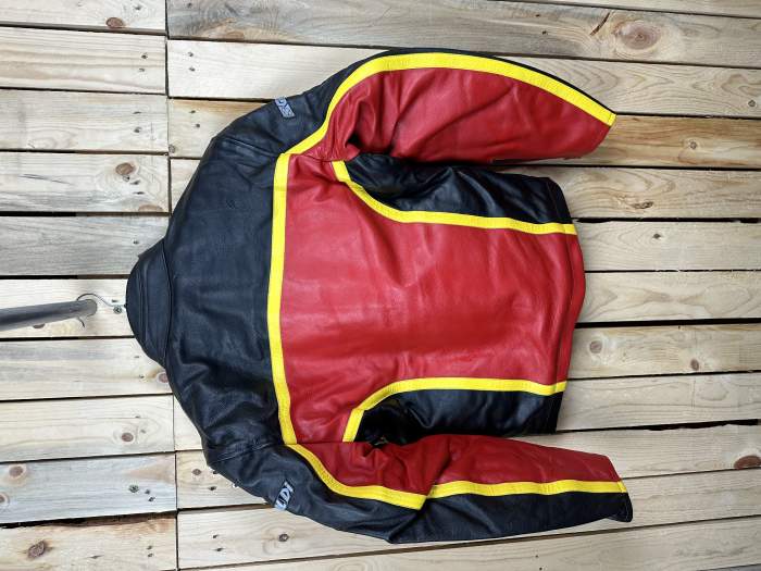 CHAQUETA T-M DE MOTO GARI CAFE RACER