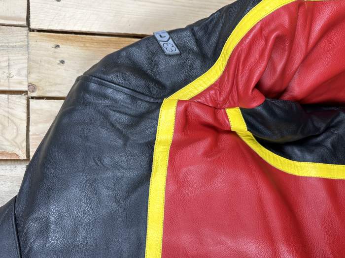 CHAQUETA T-M DE MOTO GARI CAFE RACER