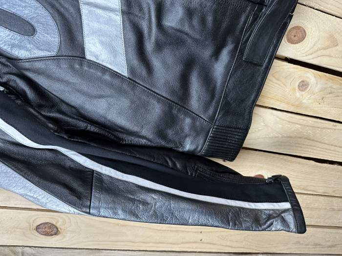CHAQUETA T-M DE MOTO O1E NEGRA 1