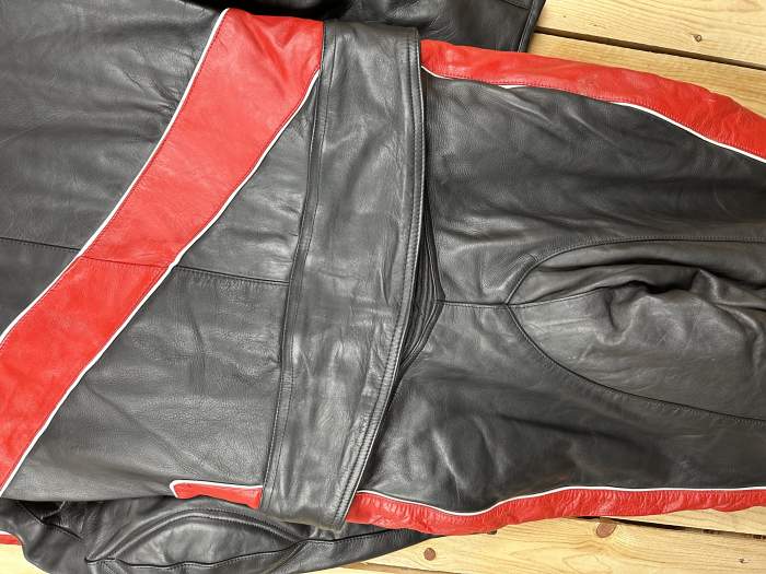 MONO T-XL 2 PIEZAS VINTAGE KIWI ROJO