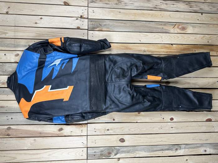 MONO T-M 2 PIEZAS COMPETICION GARIBALDI NEGRO 3