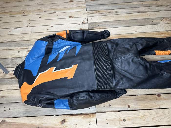 MONO T-M 2 PIEZAS COMPETICION GARIBALDI NEGRO 3