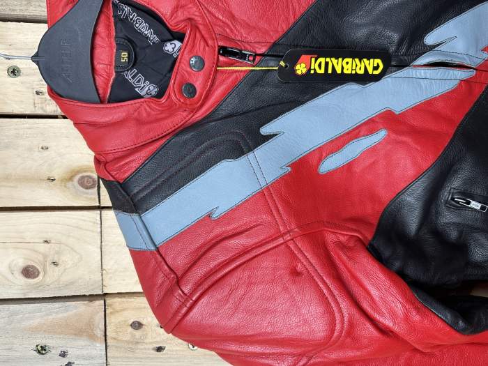 CHAQUETA T-M MOTO GARIBALDI ROJO 50