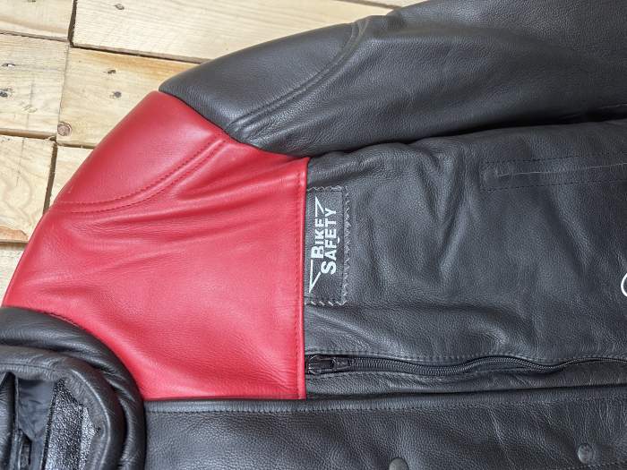 CHAQUETA T-M DE MOTO SAFETY NEGRA