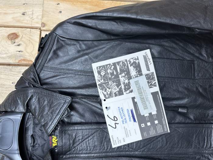 CHAQUETA T-M MUJER GARIBALDI CUERO NEGRO