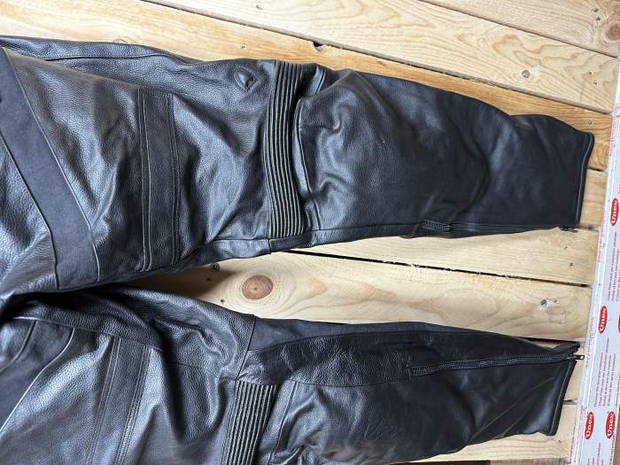MONO T-XL 2 PIEZAS HI-TECH FULL BLACK