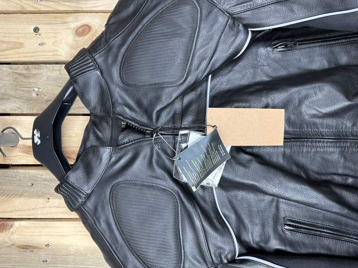 MONO T-XL 2 PIEZAS HI-TECH FULL BLACK