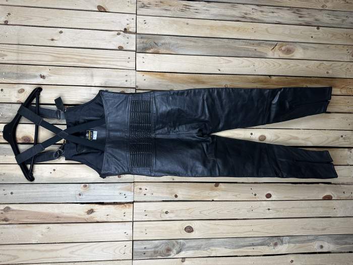 PETO T-XS DE CUERO COMPLETO GARIBALDI