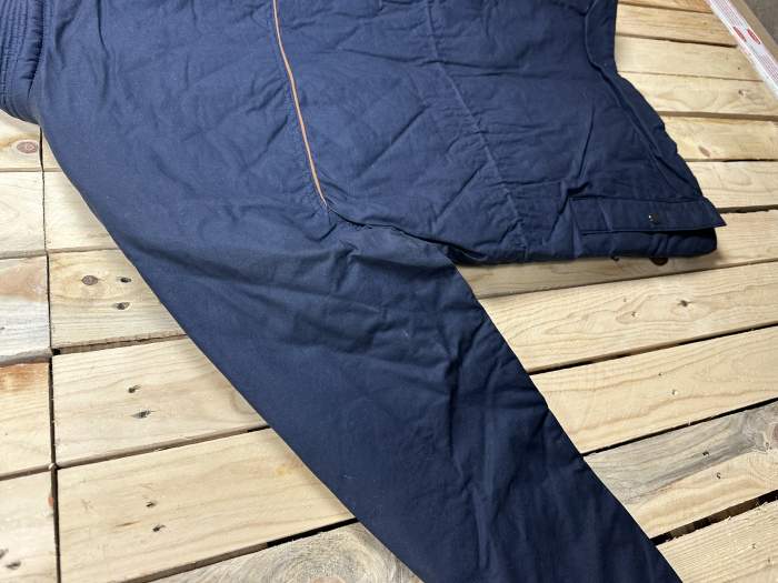 CHAQUETA T-M IMPERMEABLE KIWI GRASA AZUL