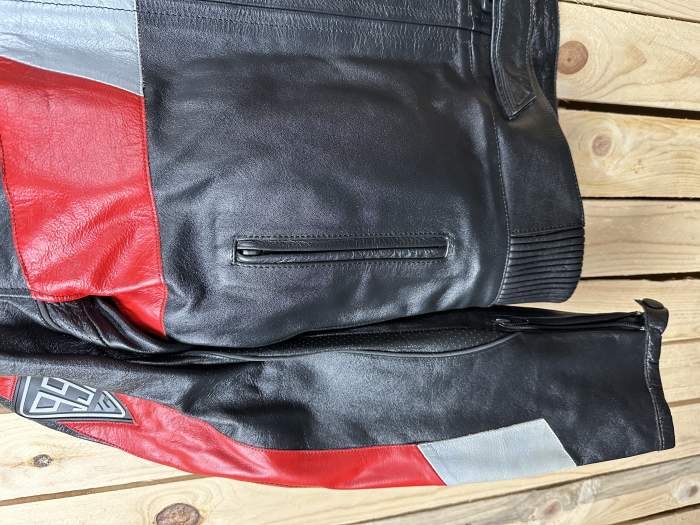 CHAQUETA T-M DE MOTO GARIBALDI NEGRA 4