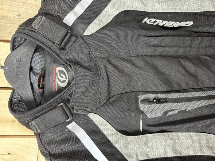 CHAQUETA T-M DE MOTO NEGRA ARROW GARIBALDI