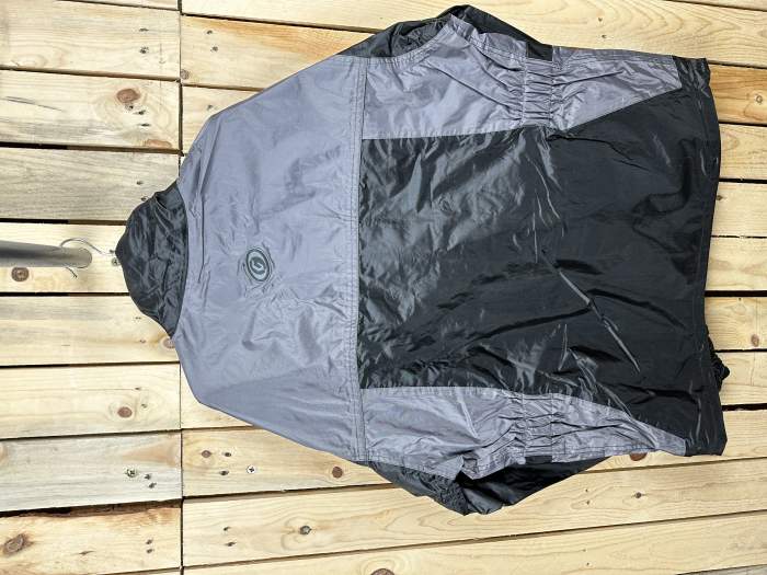 CHAQUETA T-L IMPERMEABLE GARIBALDI NEGRA 1