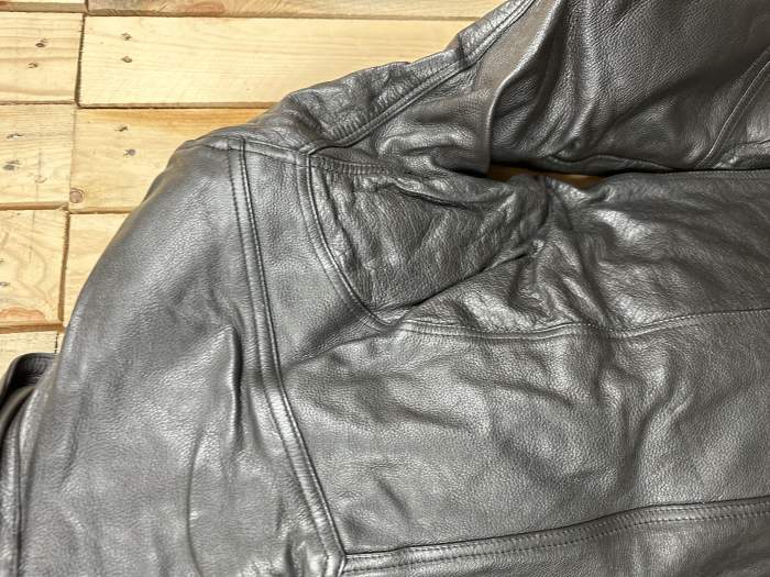 CHAQUETA T-M CASUAL CUERO NEGRO GARIBALDI