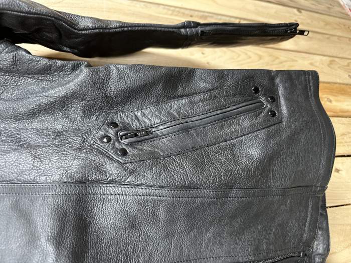 CHAQUETA T-M CASUAL CUERO NEGRO GARIBALDI