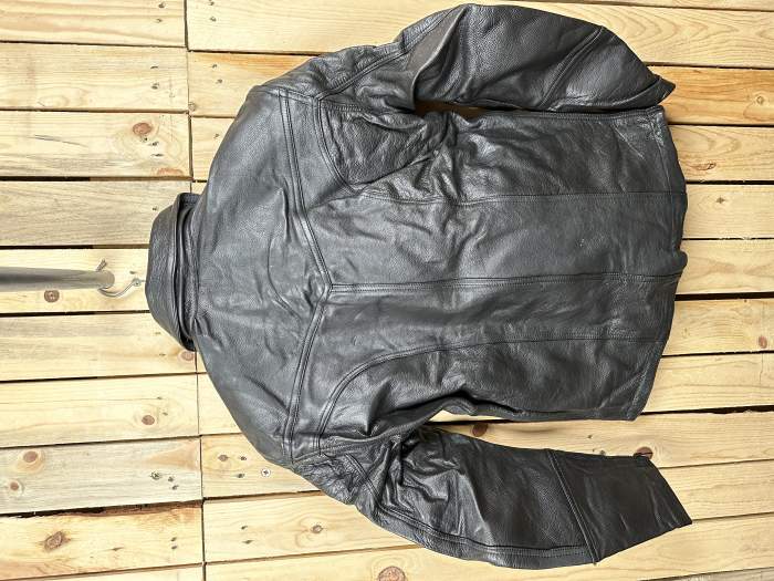 CHAQUETA T-M CASUAL CUERO NEGRO GARIBALDI