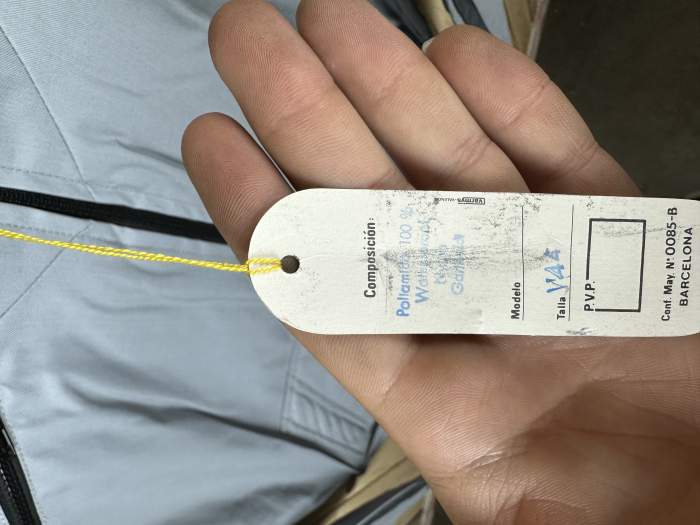 CHAQUETA T-S CASUAL IMPERMEABLE GARIBALDI GRIS