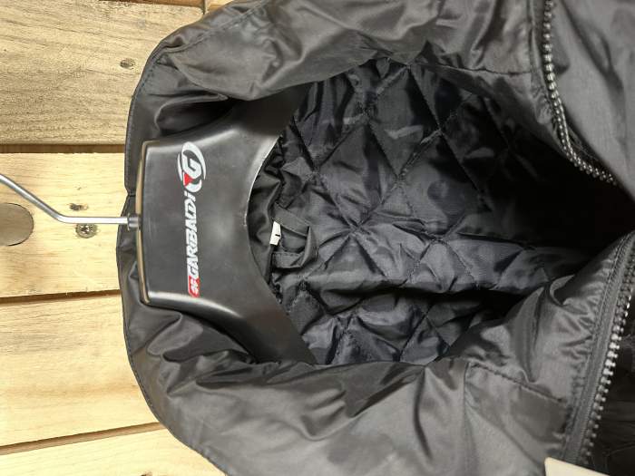 CHAQUETA T-L IMPERMEABLE GARIBALDI GRIS