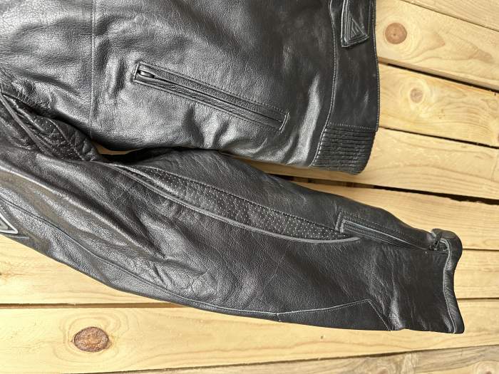CHAQUETA T-M DE MOTO GARIBALDI NEGRA 5