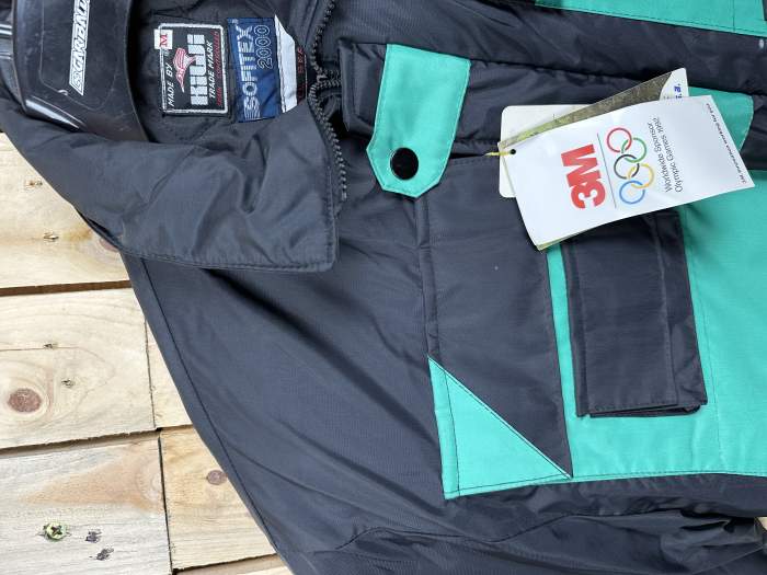 CHAQUETA T-M KIWI IMPERMEABLE SOFITEX NEGRA