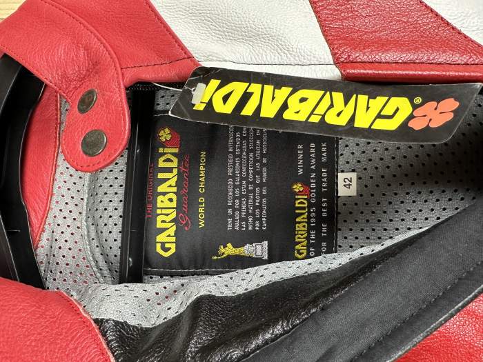 MONO T-XS 2 PIEZAS COMPETICION GARIBALDI ROJO 2