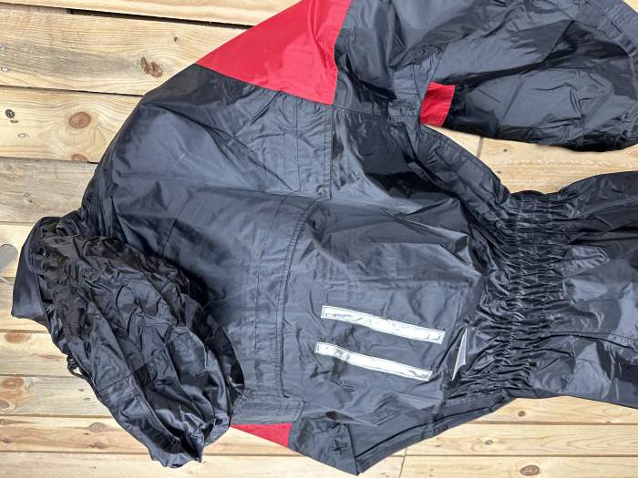 MONO T-M DE LLUVIA IMPERMEABLE GARIBALDI ROJO
