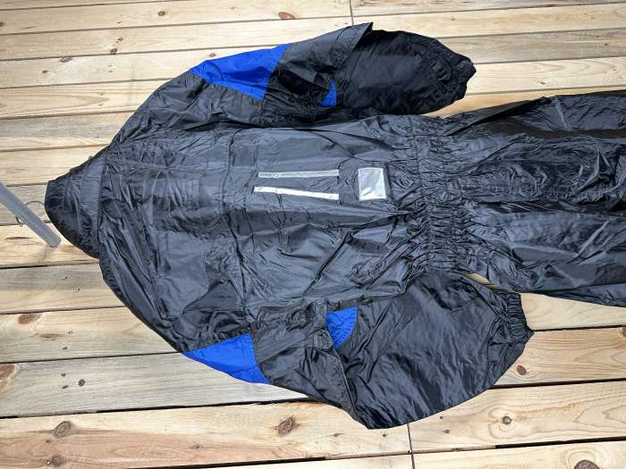 MONO T-M DE LLUVIA IMPERMEABLE GARIBALDI AZUL