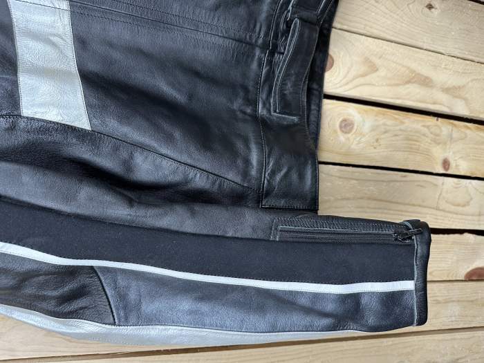 CHAQUETA T-L DE MOTO GARIBALDI O1E NEGRA 2