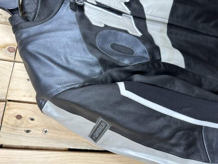 CHAQUETA T-L DE MOTO GARIBALDI O1E NEGRA 2