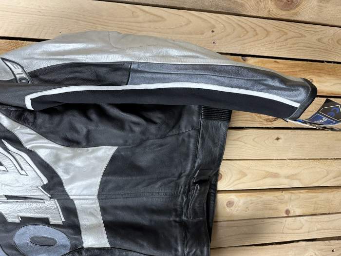 CHAQUETA T-L DE MOTO GARIBALDI O1E NEGRA 2