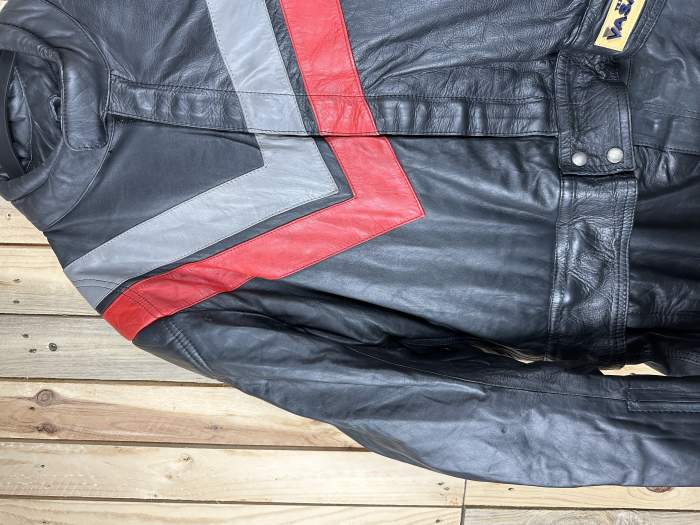 MONO T-2XL 2 PIEZAS VINTAGE VASARI NEGRO
