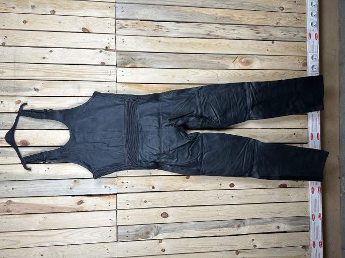 PETO T-XL DE CUERO COMPLETO KIWI 2
