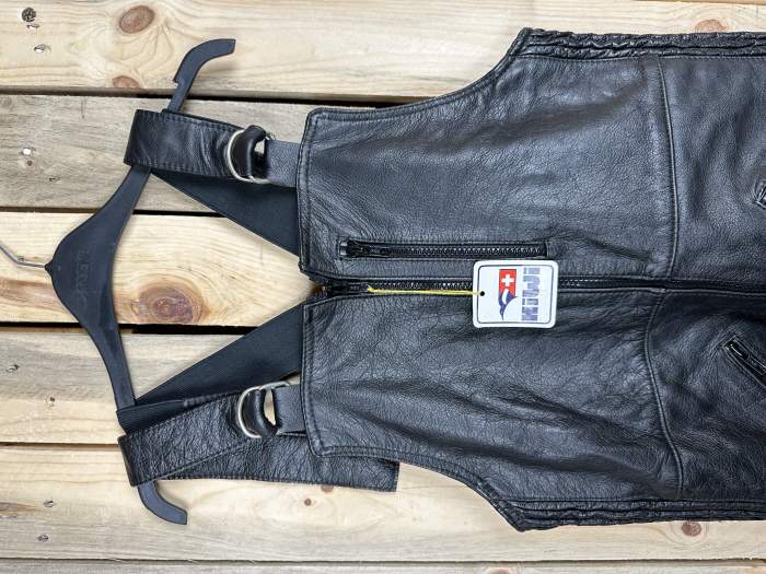 PETO T-XS DE CUERO COMPLETO KIWI XS