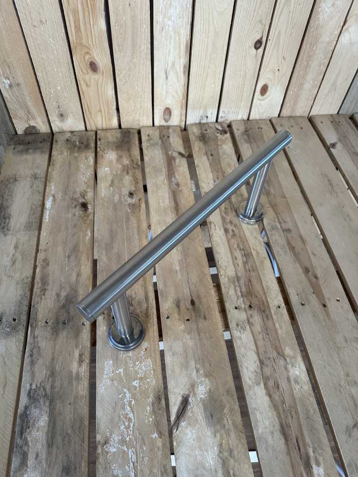 REPOSAPIES XXL CROMADO SIN BASE - QrBox.es