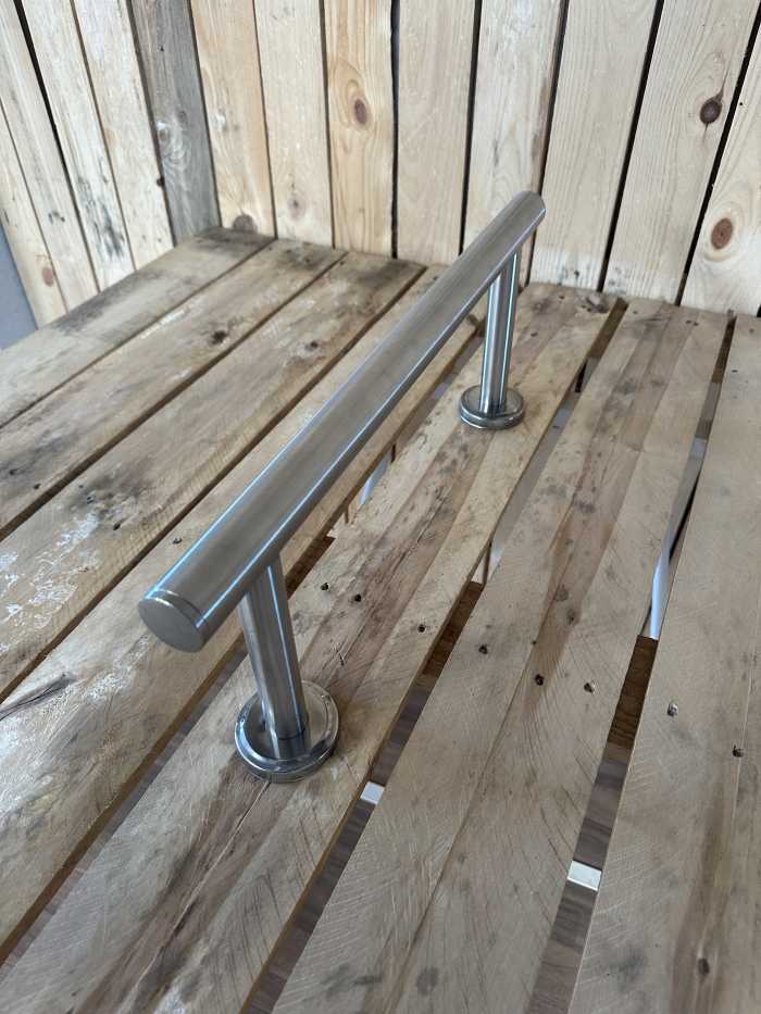 REPOSAPIES XXL CROMADO SIN BASE - QrBox.es